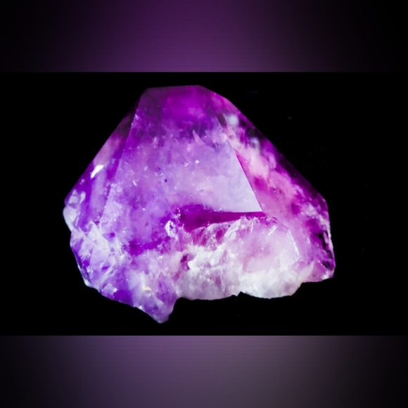 Amethyst Chunky Point - x-Large - High Quality Crystal - Pagan Wicca Alter Tool - Picture 1 of 5